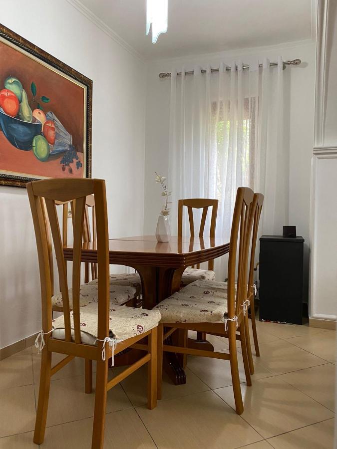 Marl'S Home 베라트 외부 사진